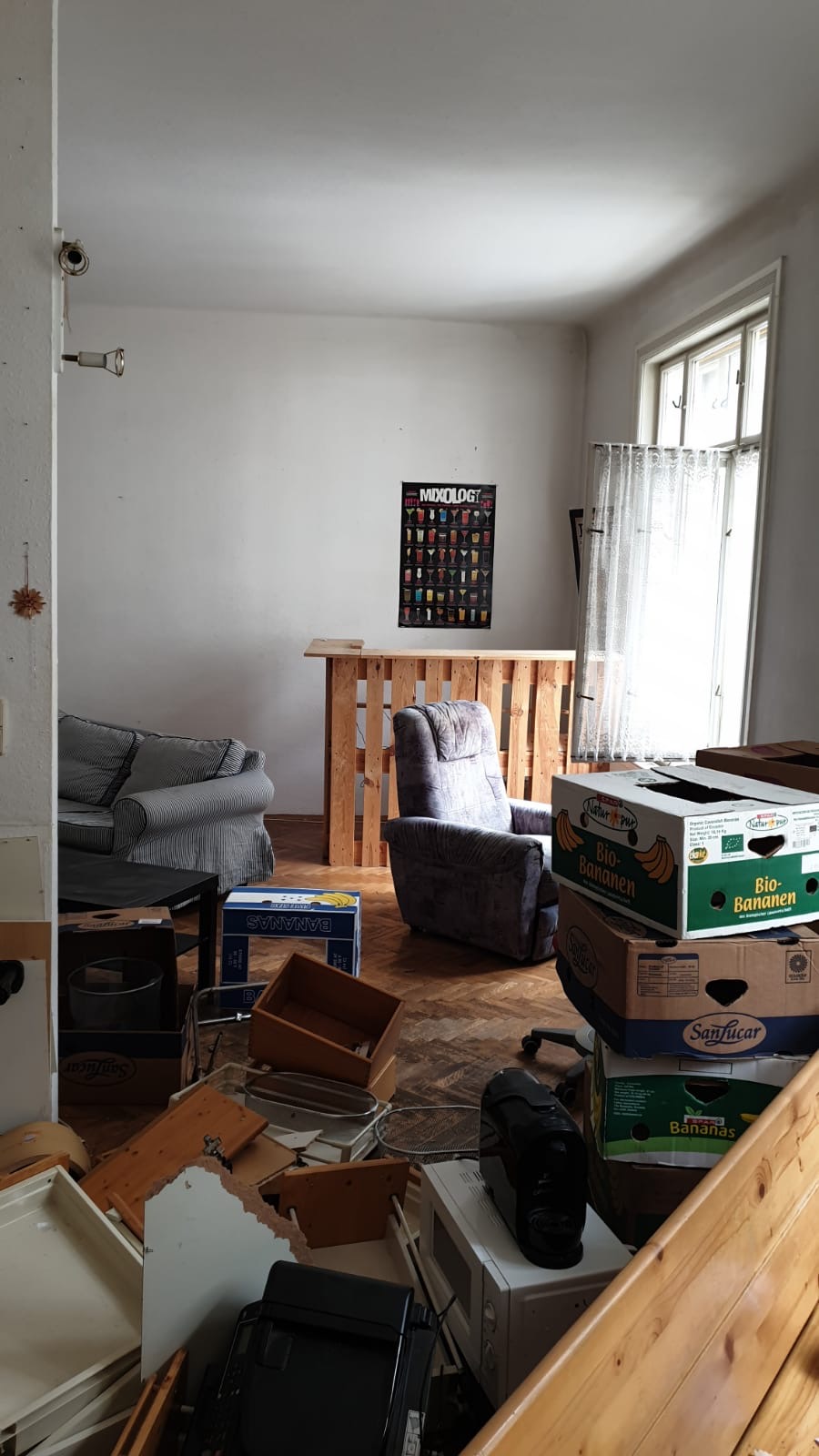 Verlassenschaftsankauf Wien – Bewertung von Möbeln und Antiquitäten vor Ort